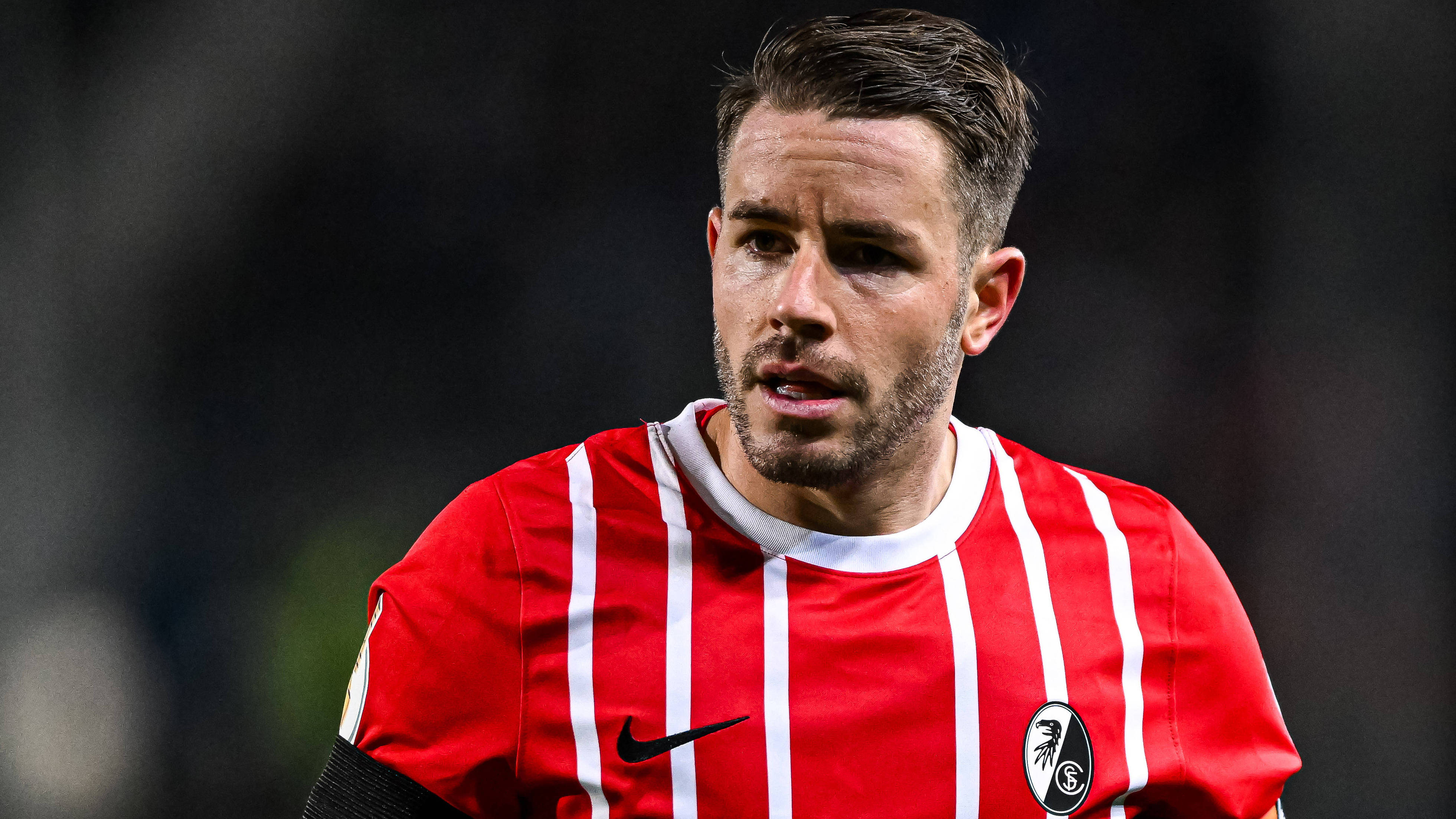 包含斯图加特队连续不胜,主教练遭遇质疑的词条 包含斯图加特队连续不胜,主教练遭遇质疑的词条