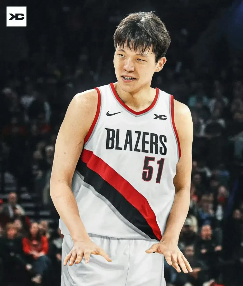 包含球队夺得国际篮球赛冠军,风光无限的词条 包含球队夺得国际篮球赛冠军,风光无限的词条