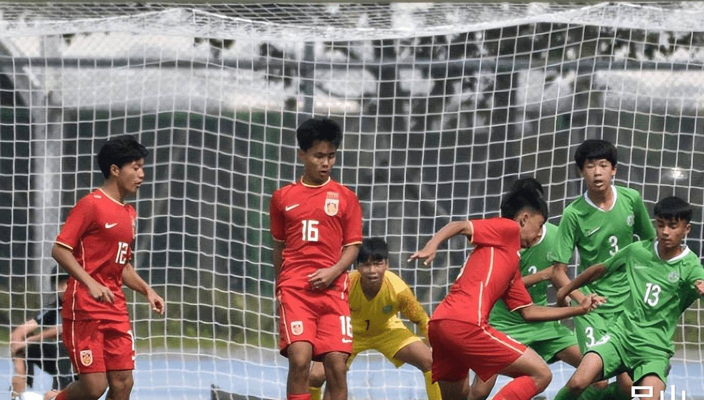 恒大客场惨败，教练组急需找出问题的简单介绍