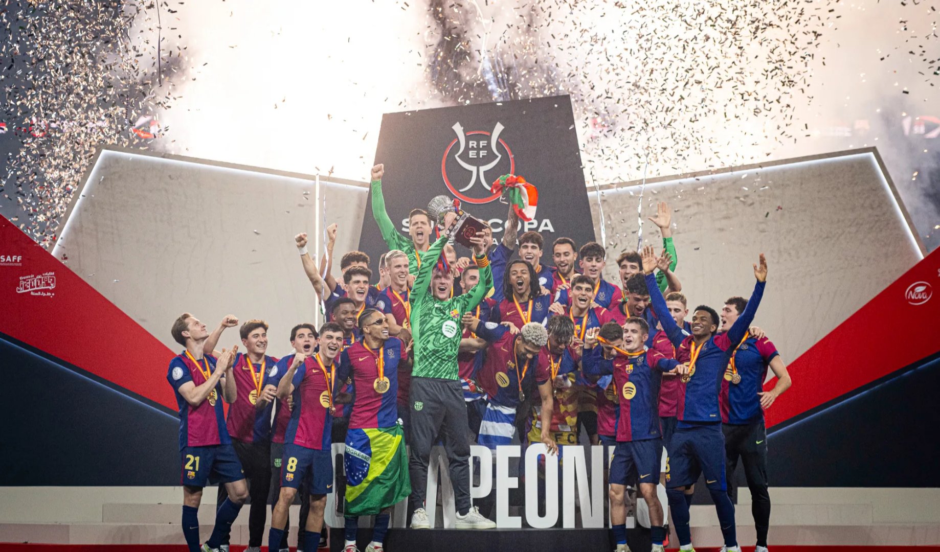 国际足球赛事中,某支球队大获全胜,令人瞩目 国际足球赛事中,某支球队大获全胜,令人瞩目