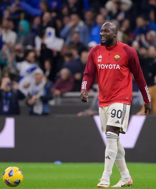 卢卡库大放异彩，国际米兰复仇红魔