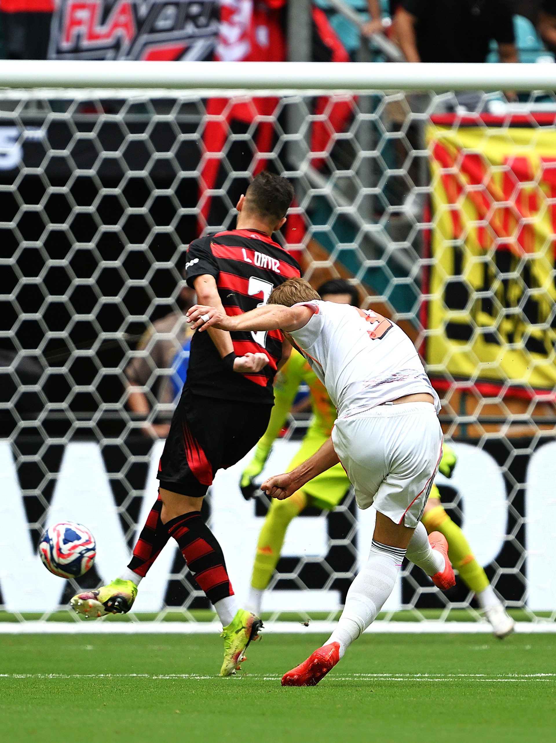 昨晚比赛中拜仁慕尼黑取得胜利