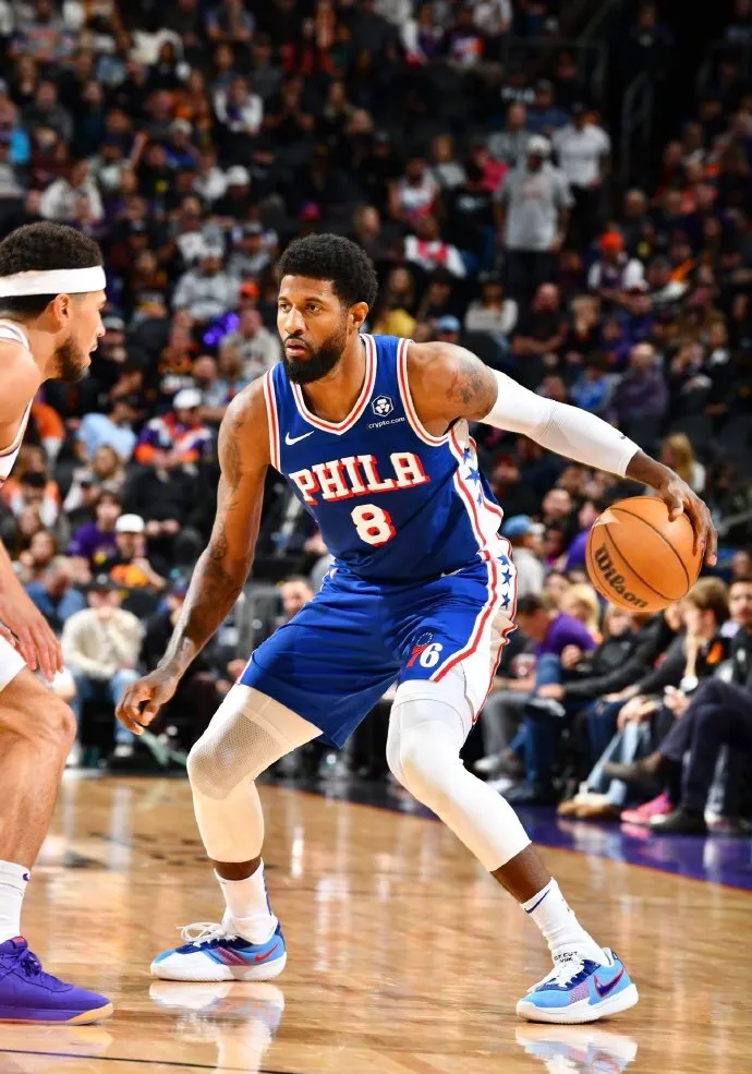 乔治连续四场得分30+，领导快船击败湖人取得关键胜利的简单介绍