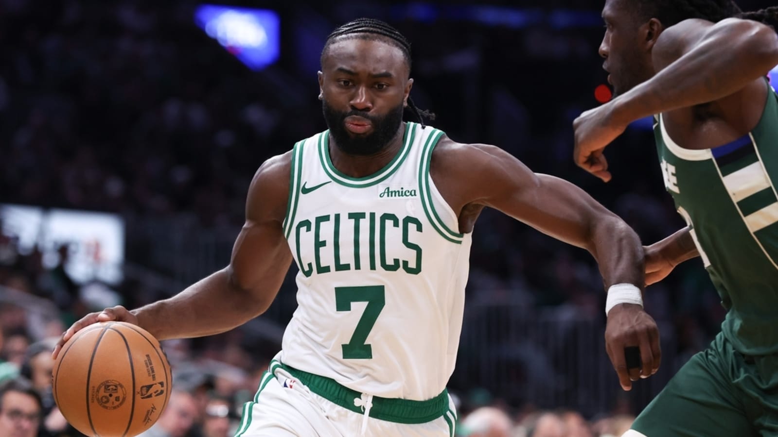 凯尔特人险胜灰熊，特雷杨惊艳世界