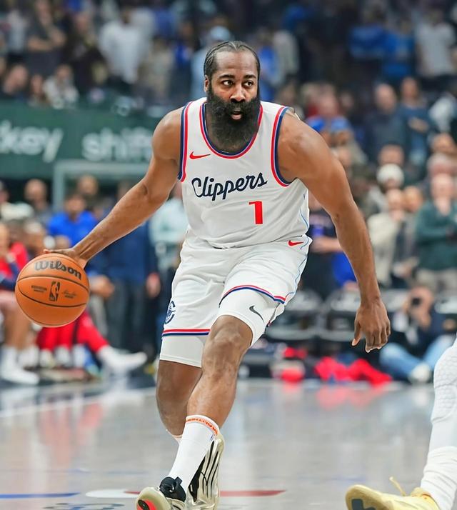 火箭防守不力，哈登独木难支再遭逆转的简单介绍