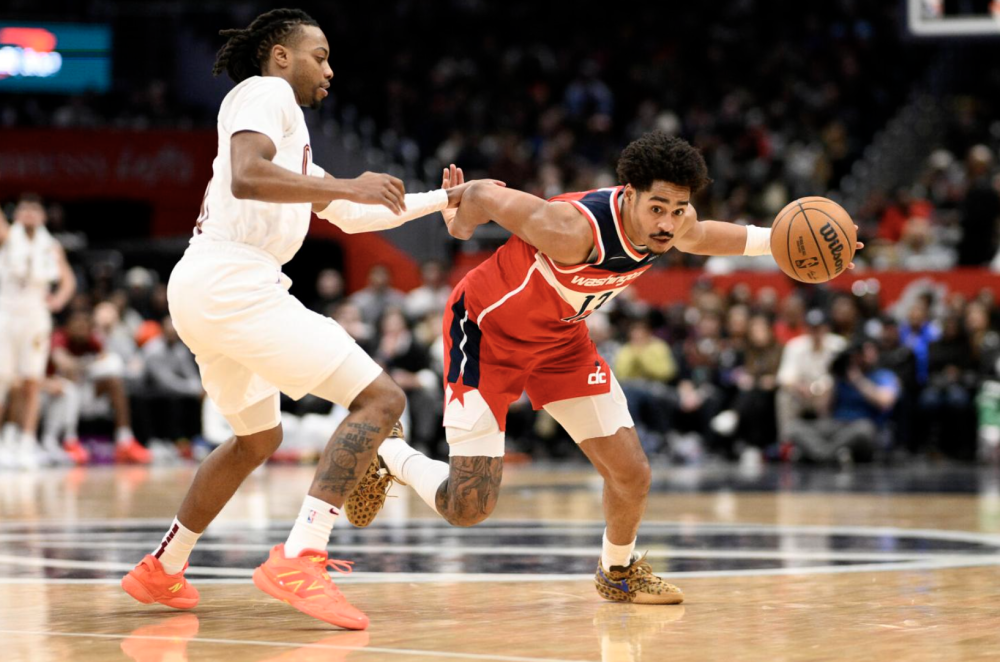 关于马刺完胜中国男篮，布克一己之力扛起全队的信息