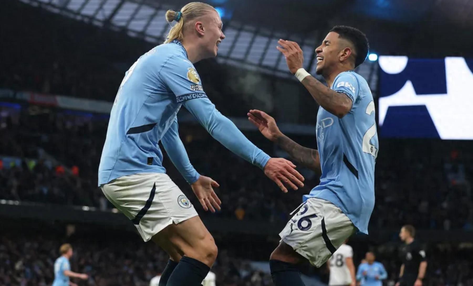 布莱顿赢球欢庆，纽卡斯尔遭遇连败