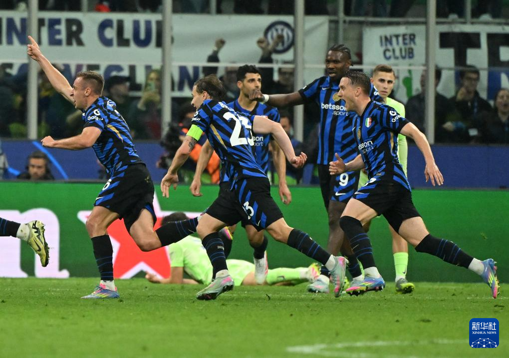 意大利足球联赛:国际米兰2-1击败那不勒斯的简单介绍 意大利足球联赛:国际米兰2-1击败那不勒斯的简单介绍