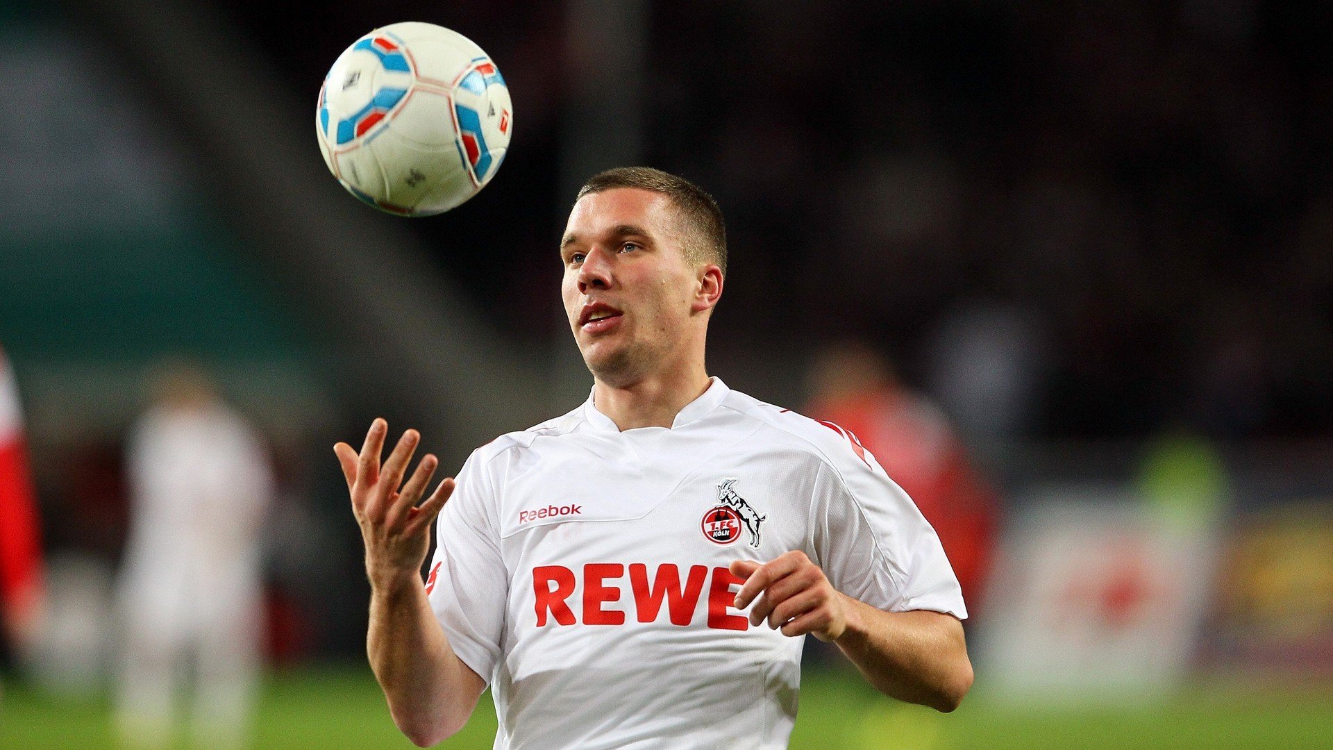 当巴黎的强压遇见南半球的韧性，迪亚斯如何用欧冠决赛定义足球的唯一性