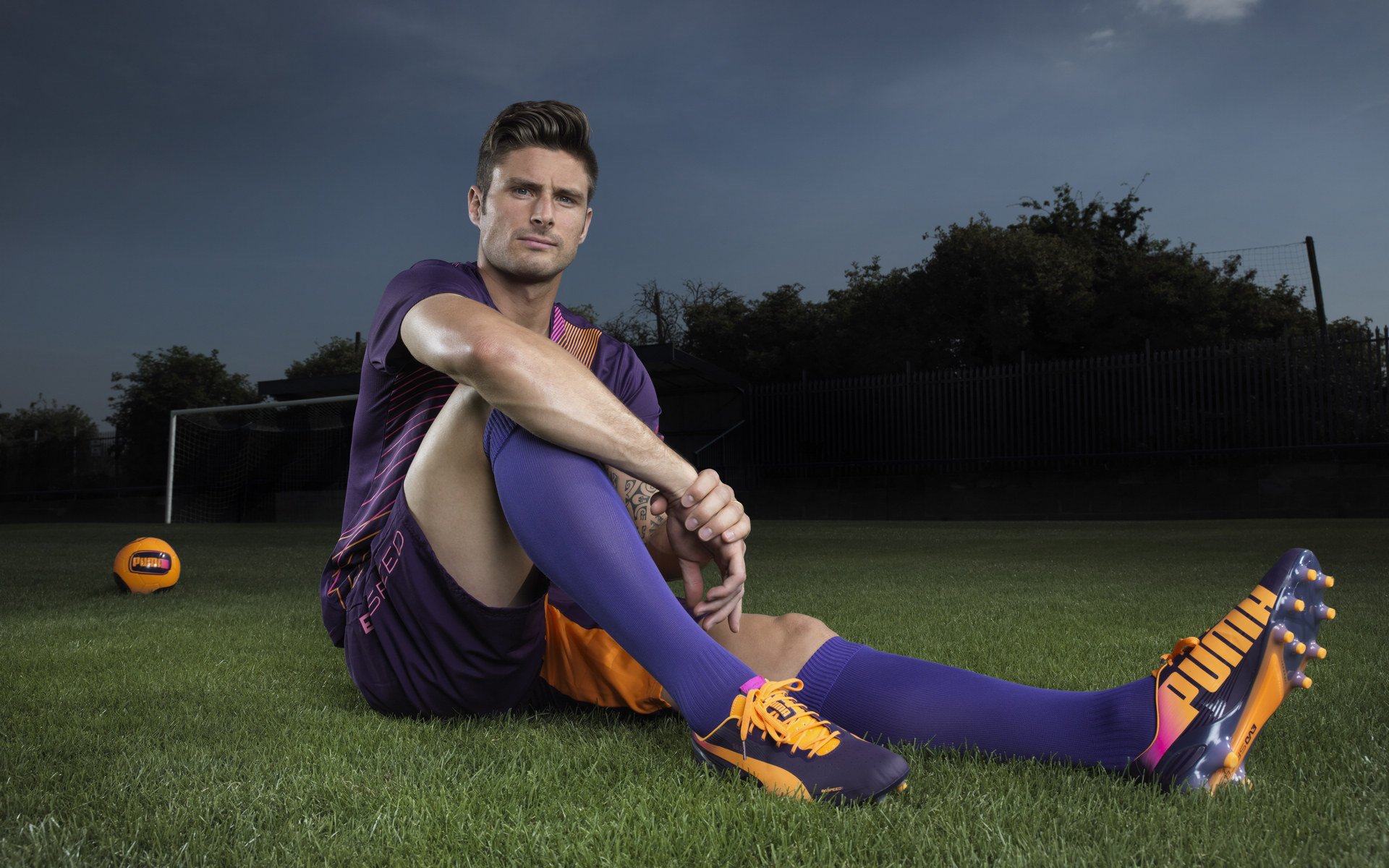 当爵士遇见广东队，爱德华兹如何扛起全队，书写跨文化篮球传奇